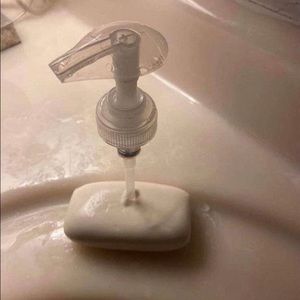 Meet your Posher, Alvaro